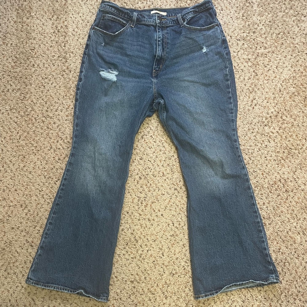 Levis 70s High Flare *BARELY WORN*